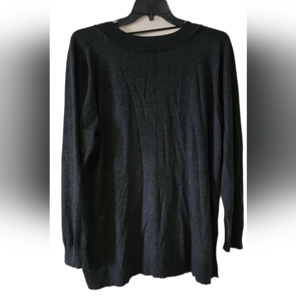 Cable & Gage Dark Gray High low sweater Size 2X - Picture 3 of 6